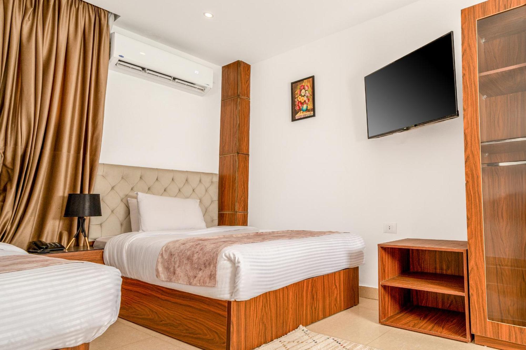 King Pyramids View Hotel Kafrat al Jabal ภายนอก รูปภาพ