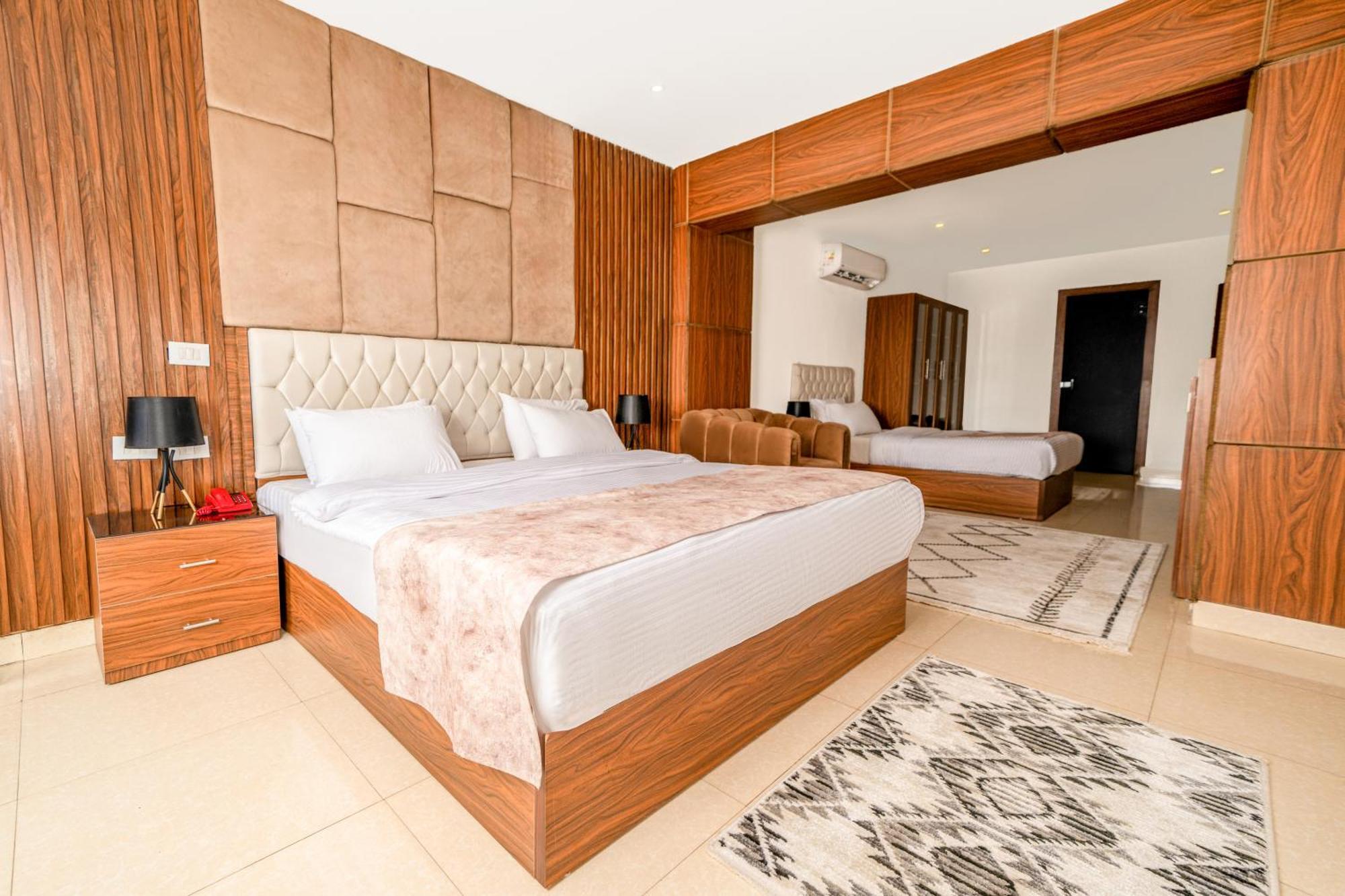 King Pyramids View Hotel Kafrat al Jabal ภายนอก รูปภาพ